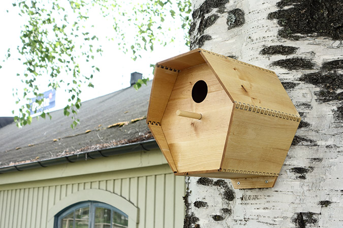 A fancy birdhouse with a little help of a laser cutter 